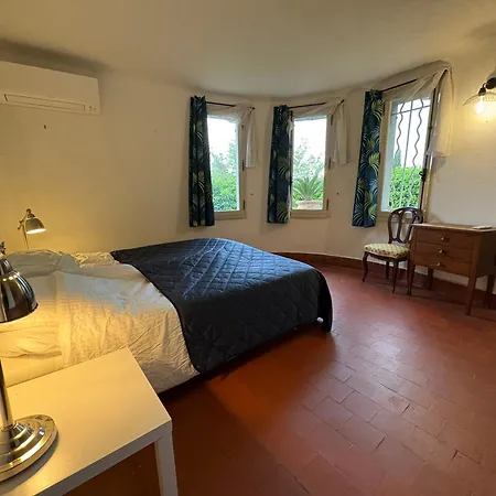Holiday home Magnifique Maison De Village Clim Vue 6 Pers Bormes-les-Mimosas